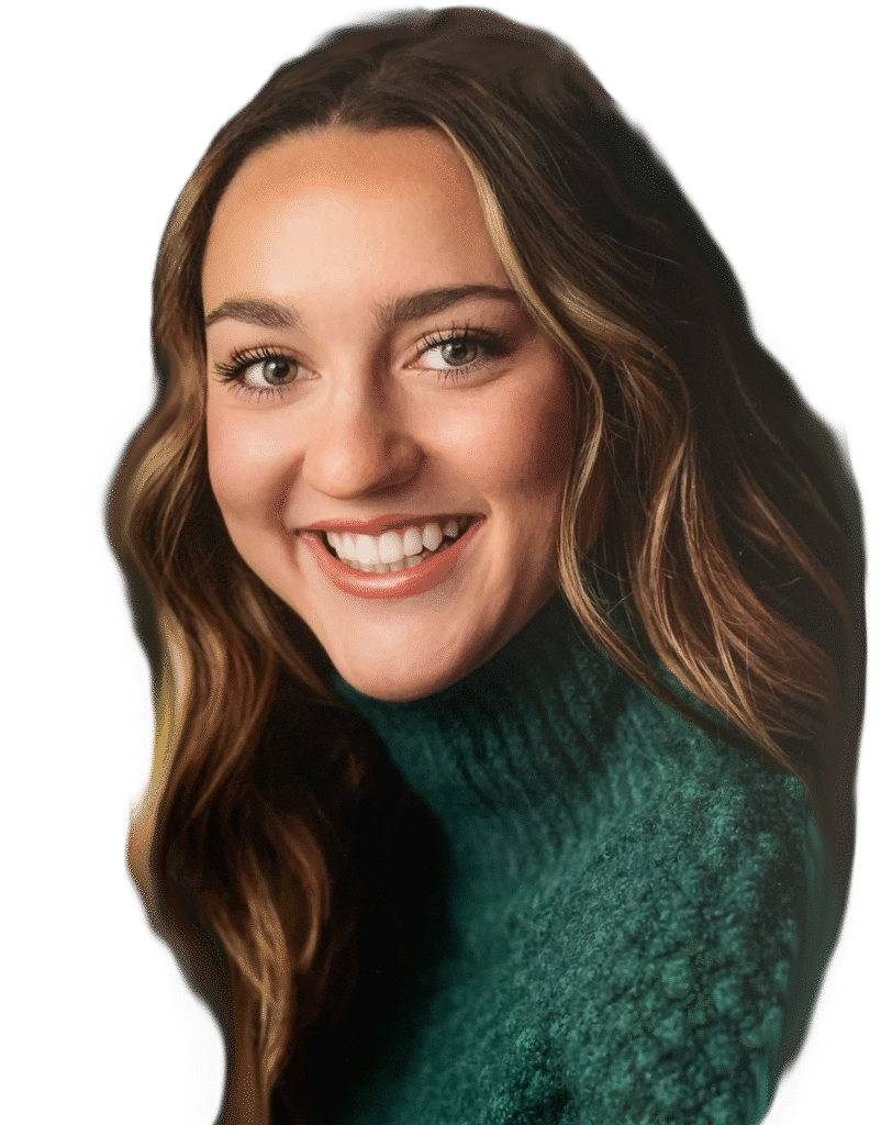Sophie Headshot